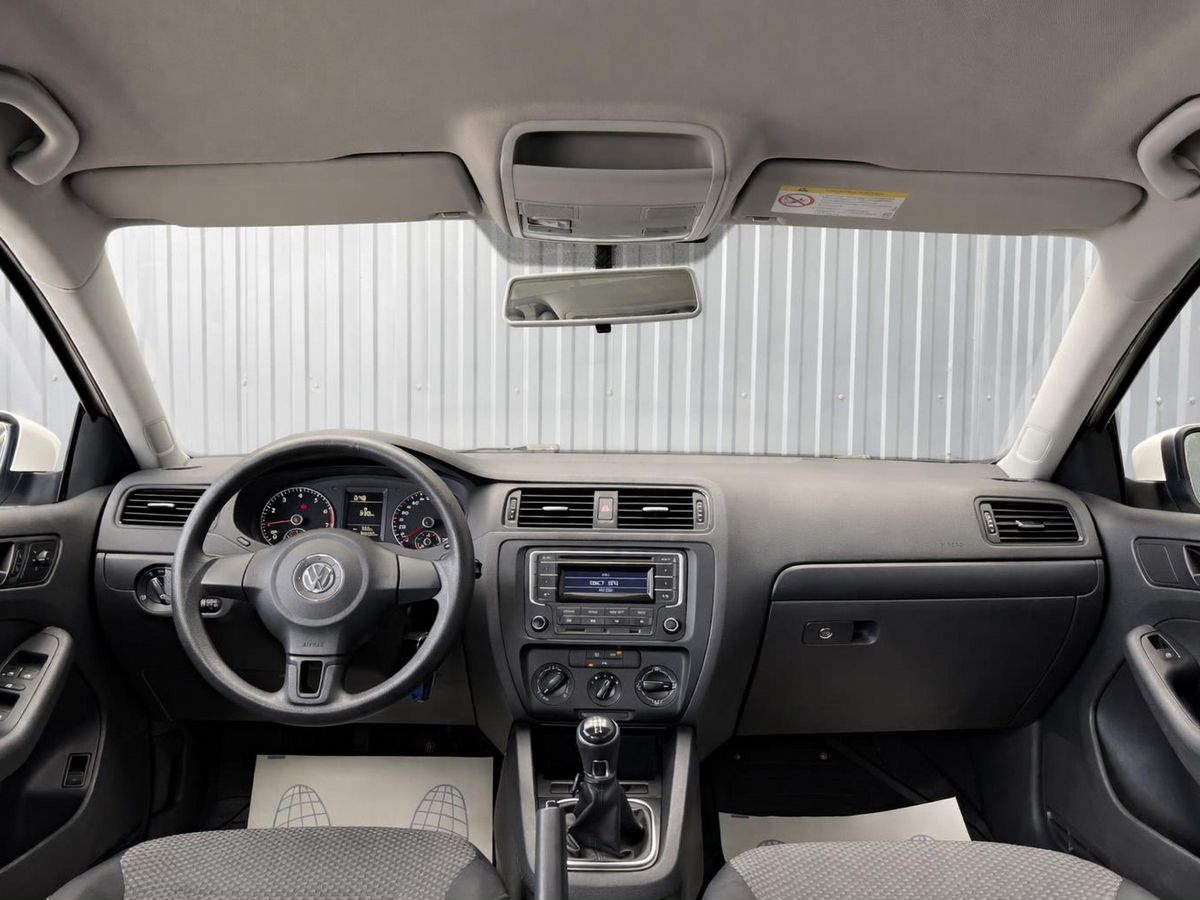 Volkswagen Jetta, фотография 5