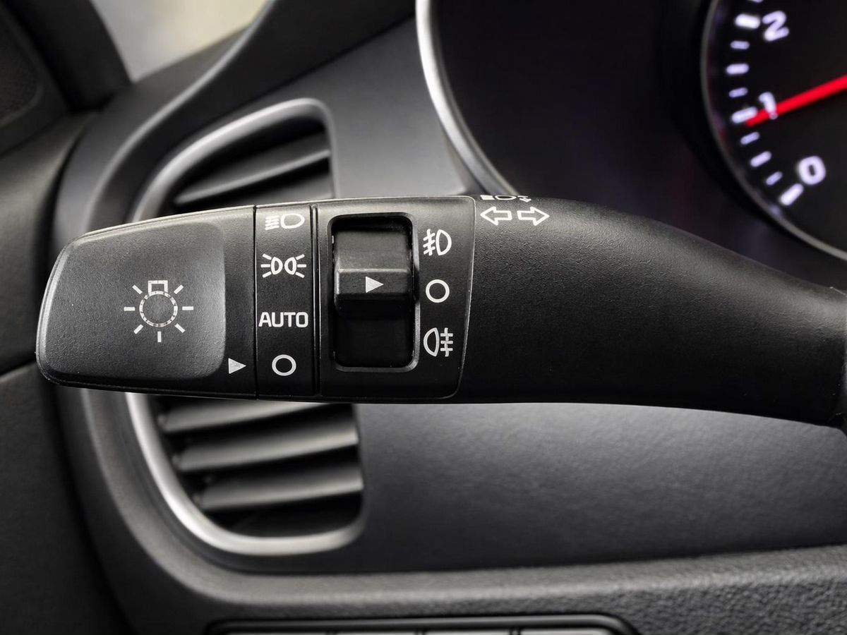 Kia Rio, фотография 8