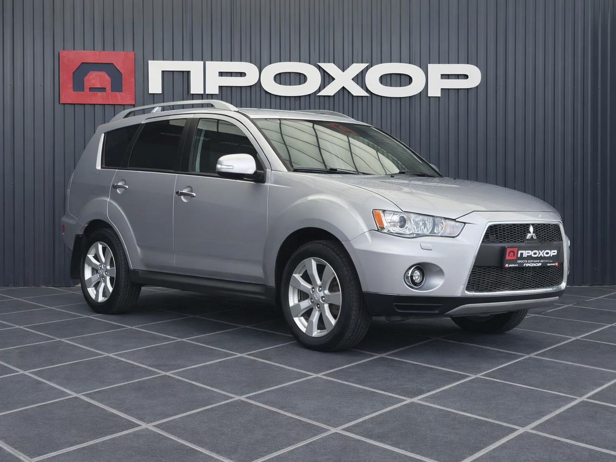 Mitsubishi Outlander, фотография 33