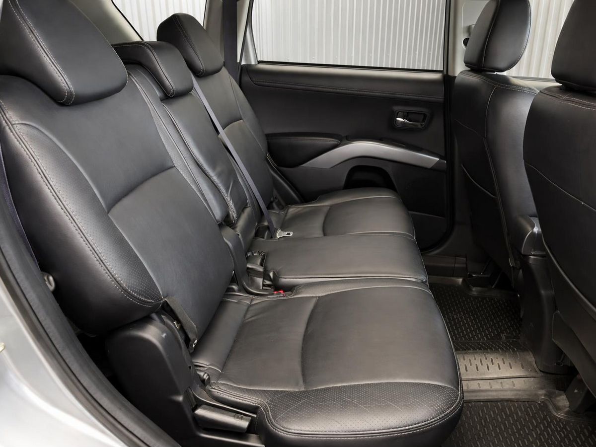 Mitsubishi Outlander, фотография 29