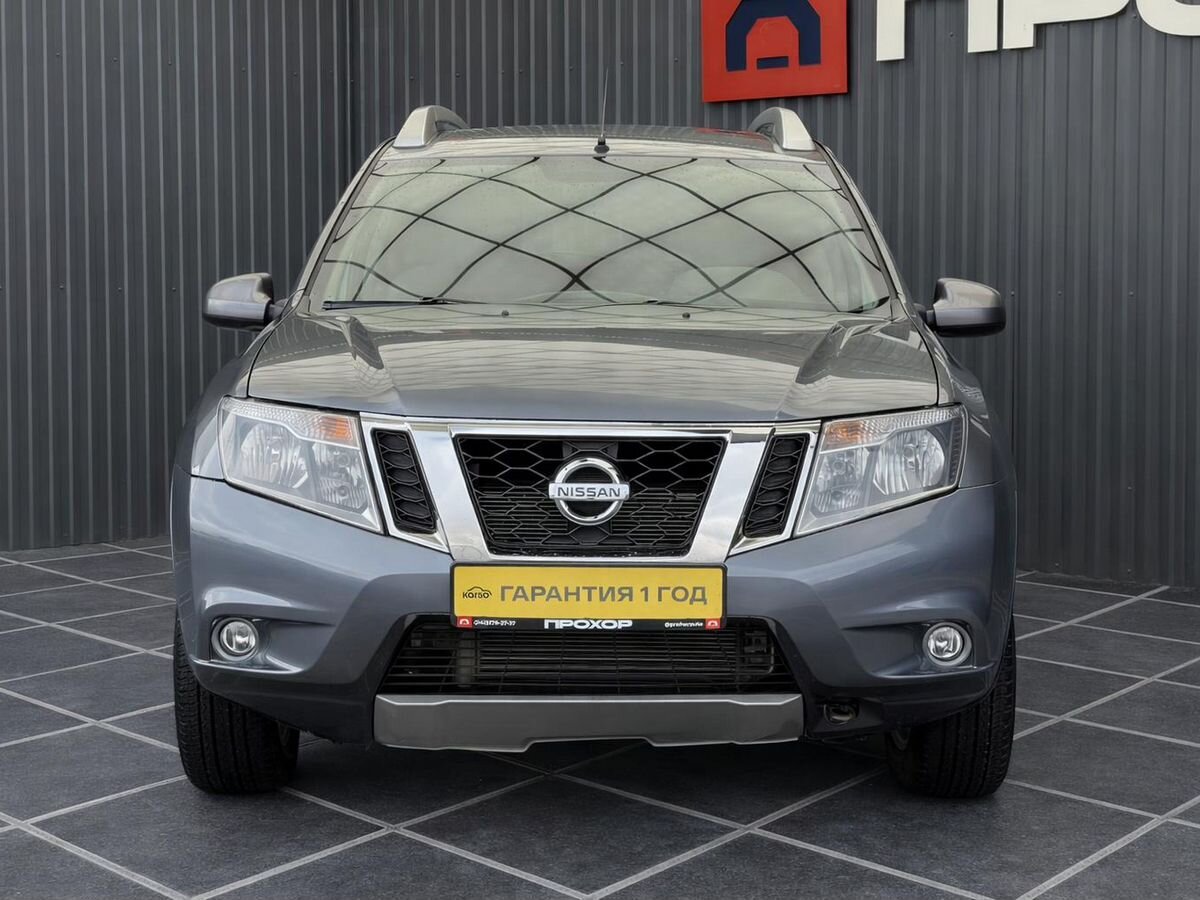 Nissan Terrano, фотография 2