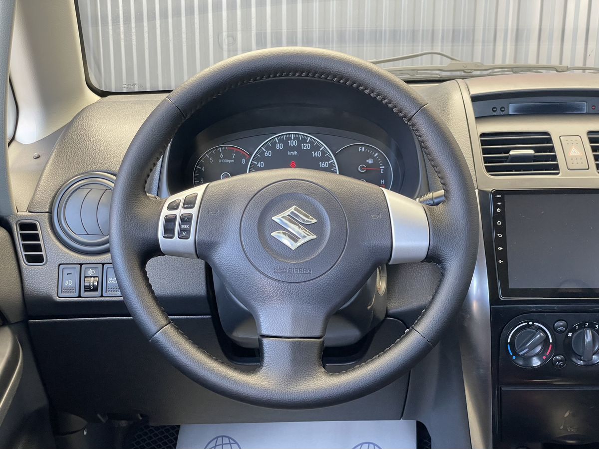 Suzuki SX4, фотография 7