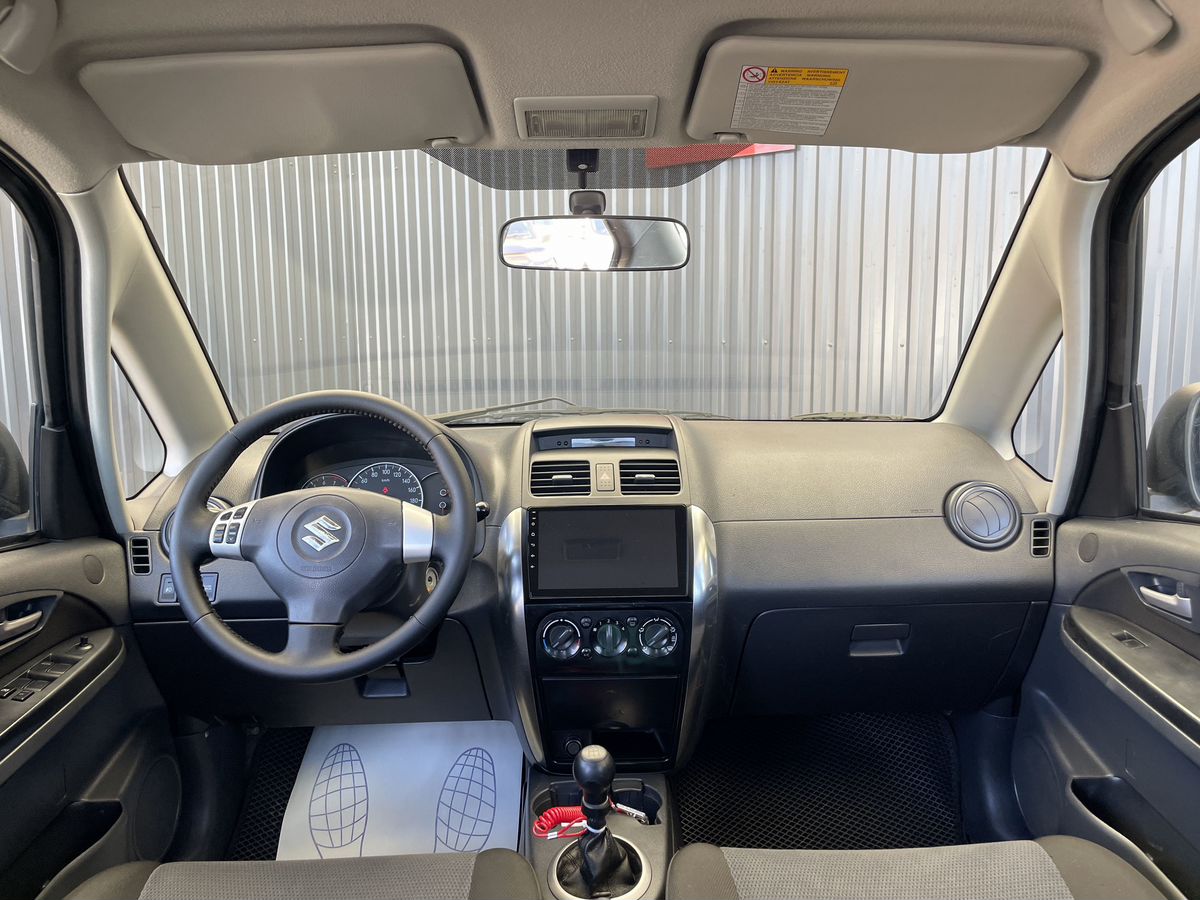 Suzuki SX4, фотография 6
