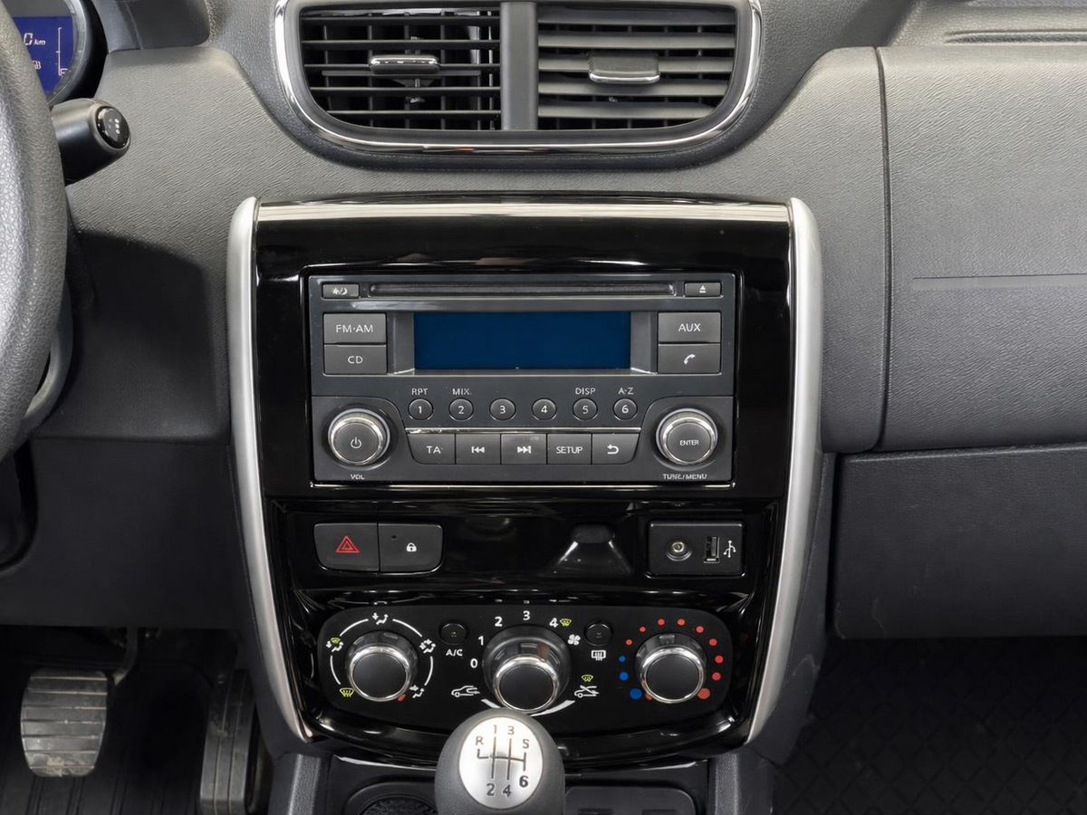 Nissan Terrano, фотография 11