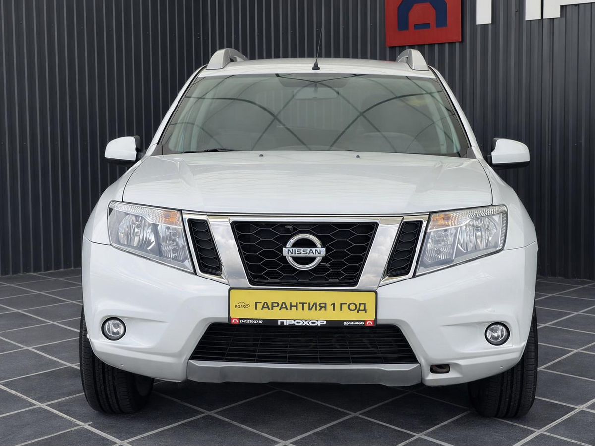 Nissan Terrano, фотография 2