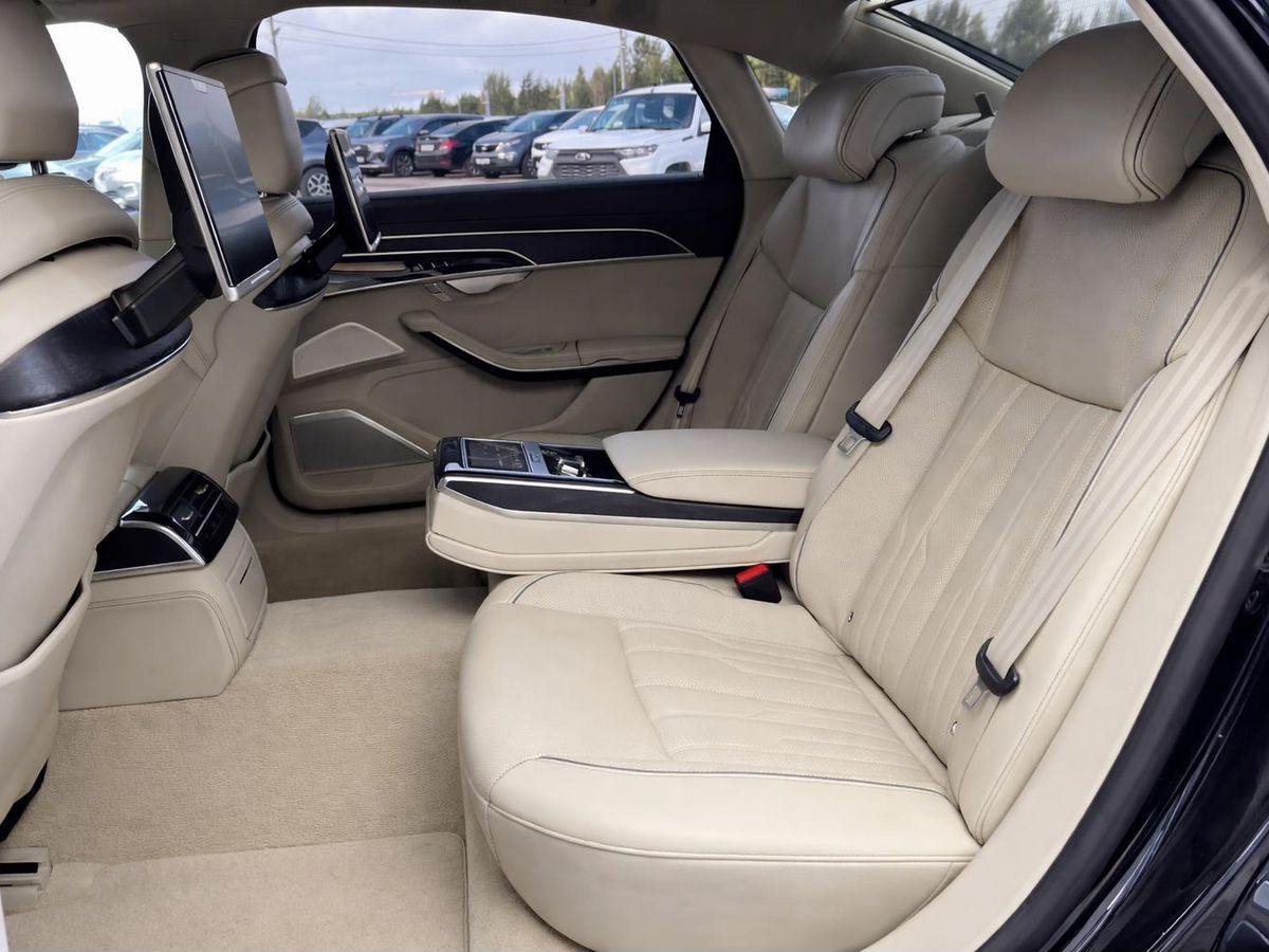 Audi A8, фотография 16