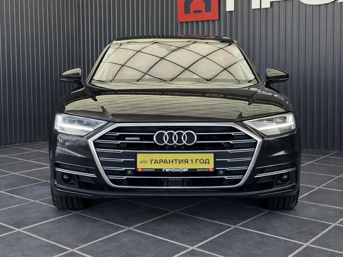 Audi A8, фотография 2
