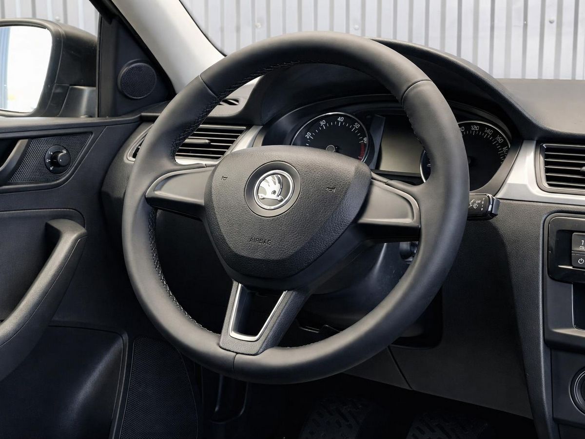 Skoda Rapid, фотография 10