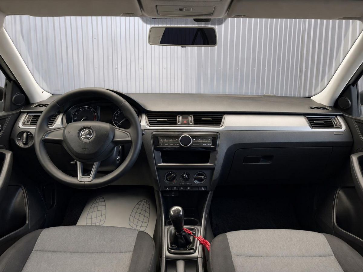Skoda Rapid, фотография 6