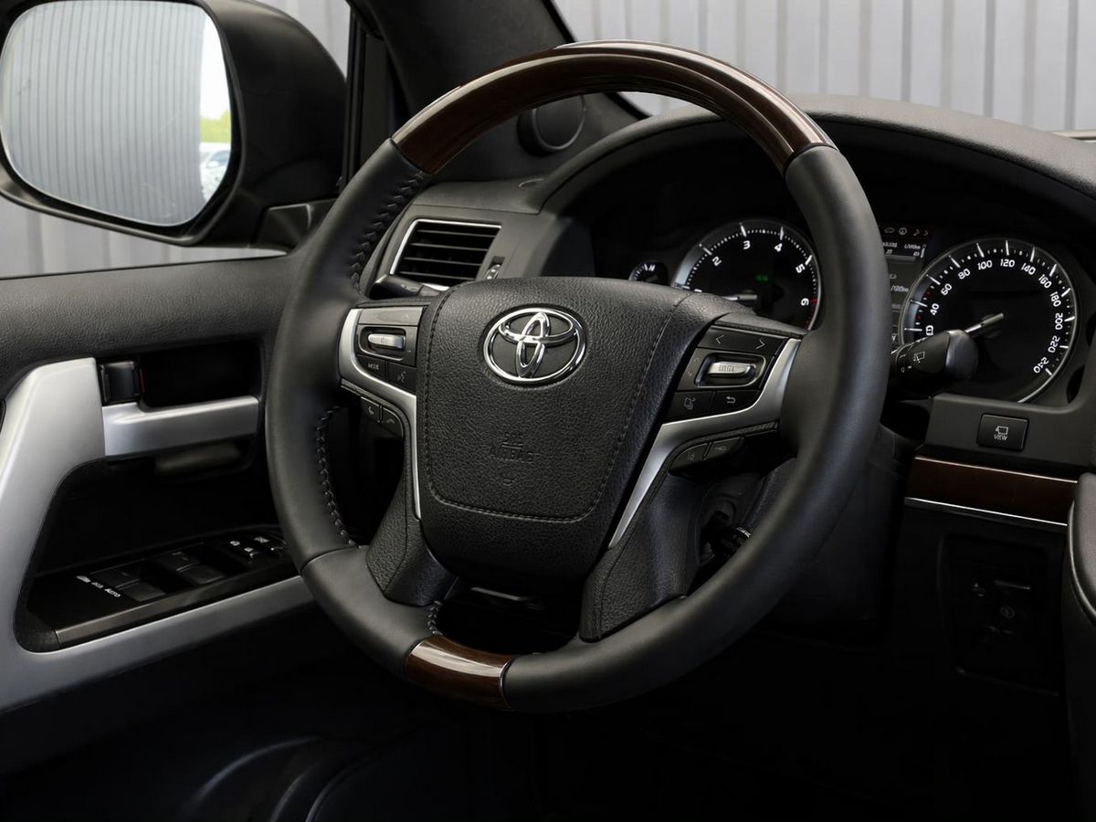 Toyota Land Cruiser, фотография 13