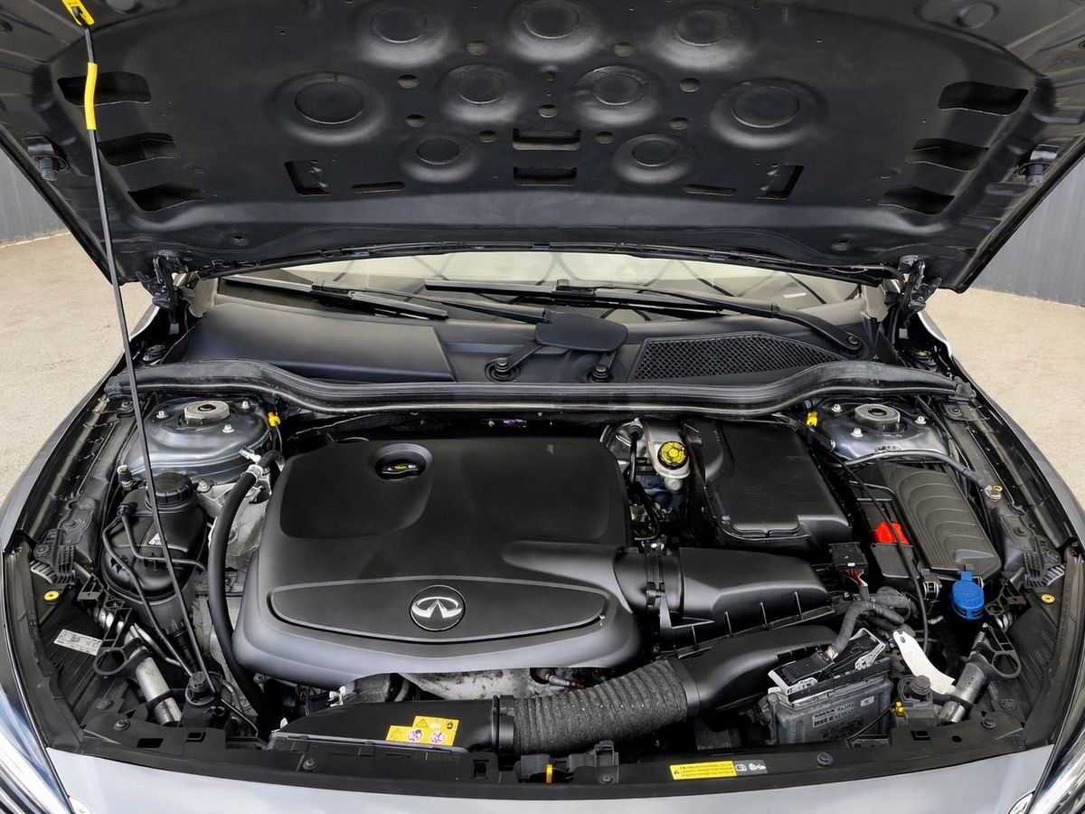 Infiniti Q30, фотография 22