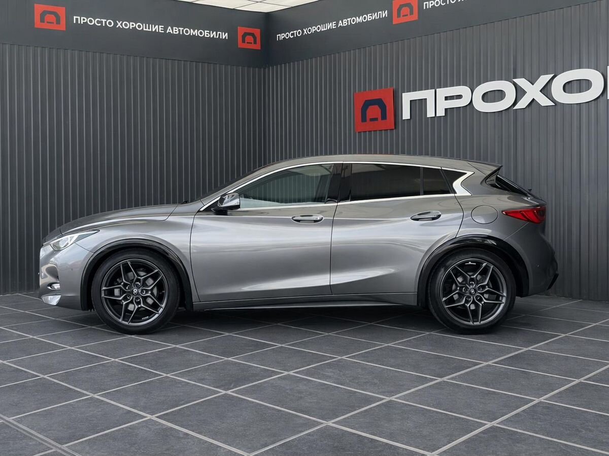 Infiniti Q30, фотография 30