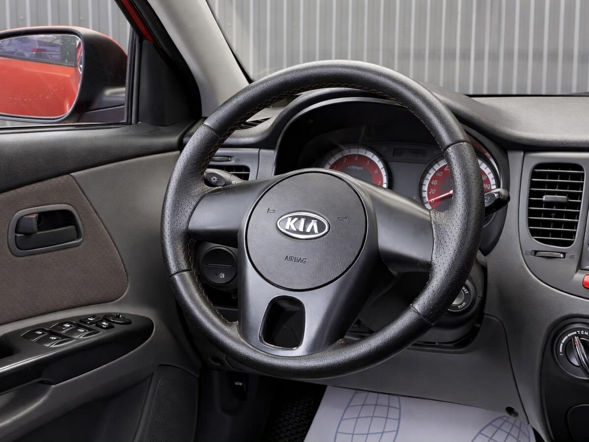 Kia Rio, фотография 10