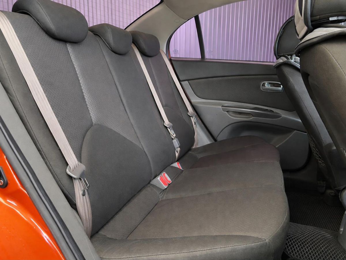 Kia Rio, фотография 18