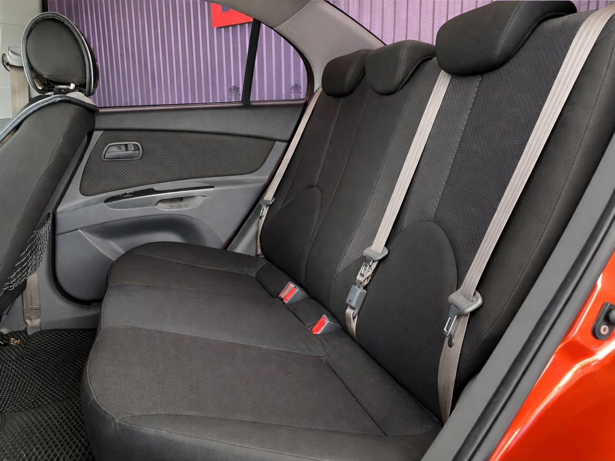 Kia Rio, фотография 17
