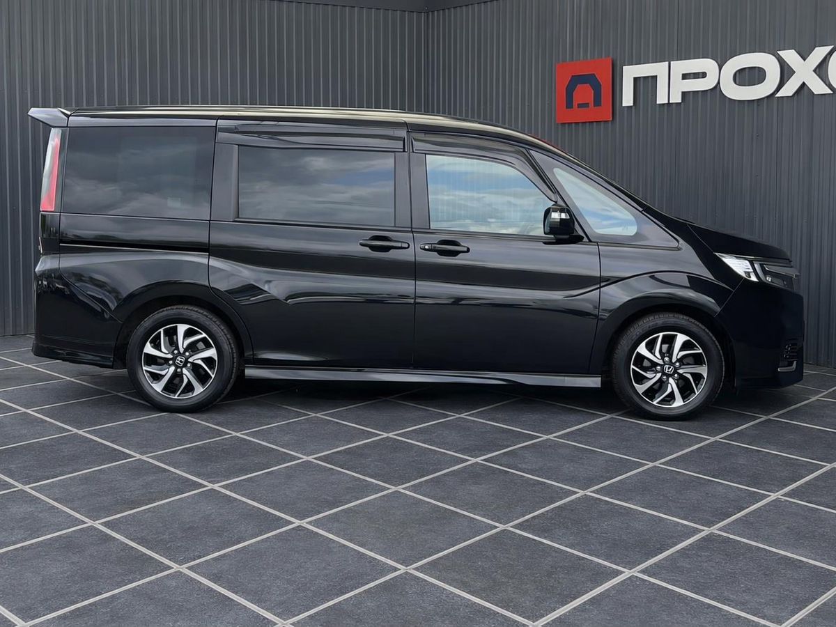 Honda Stepwgn, фотография 32