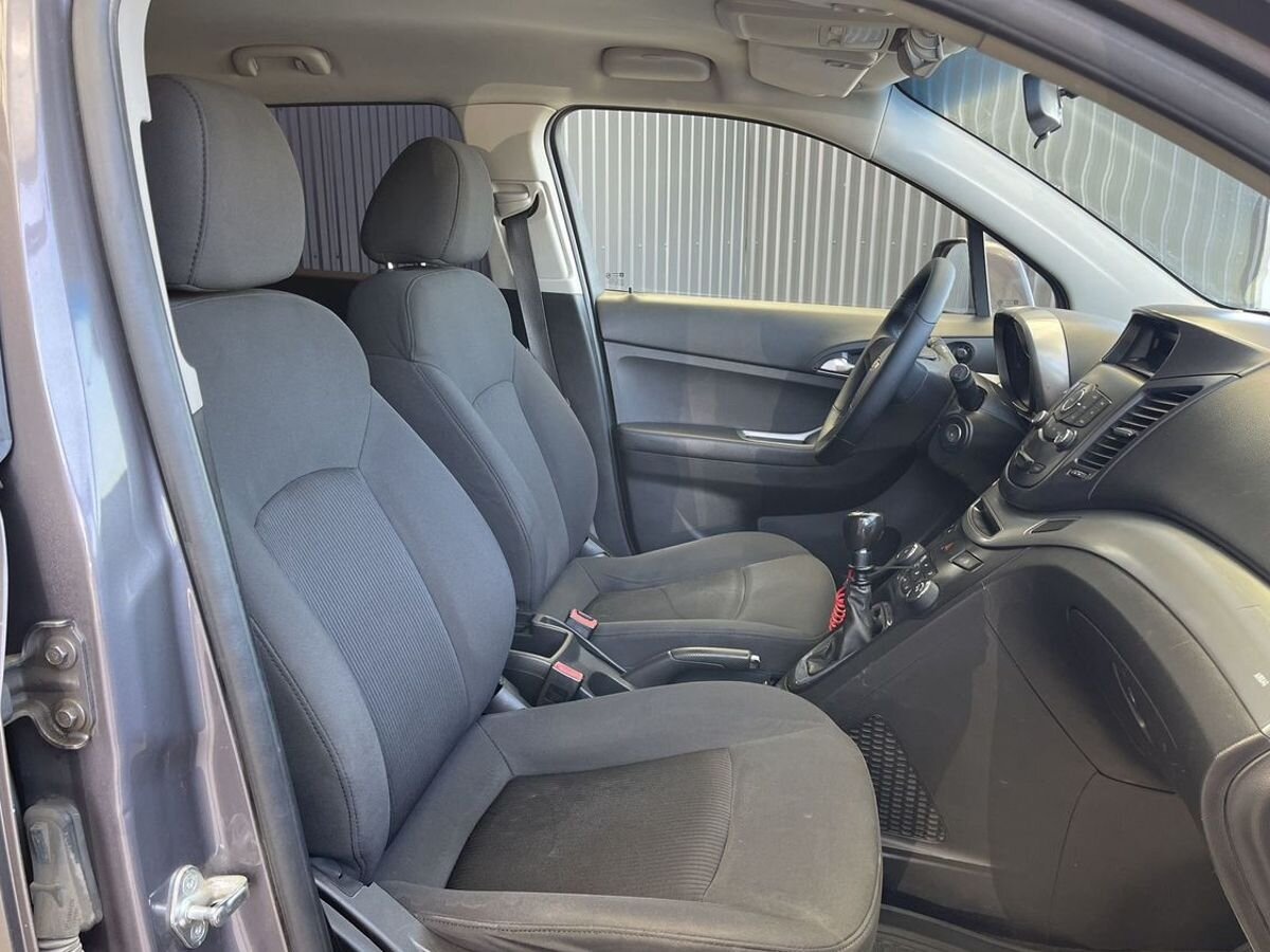 Chevrolet Orlando, фотография 17