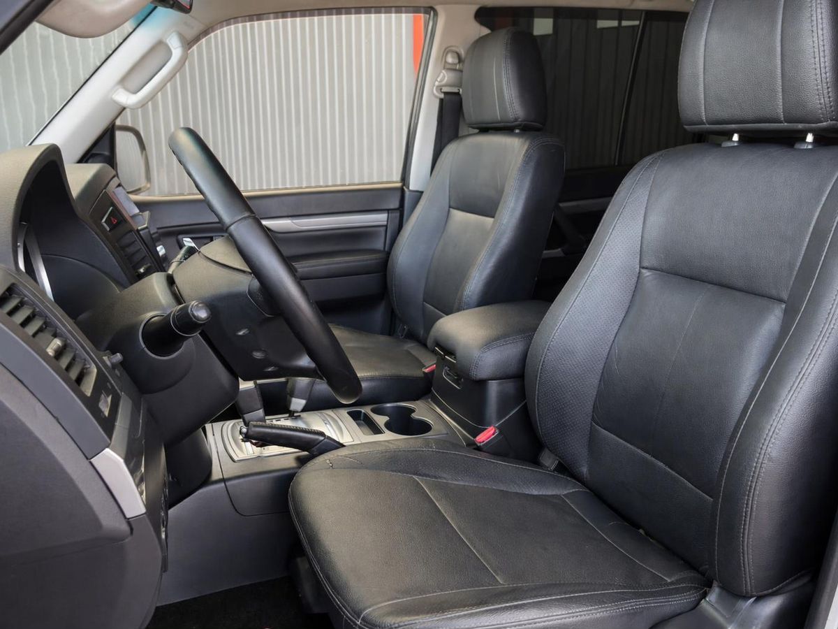 Mitsubishi Pajero, фотография 15