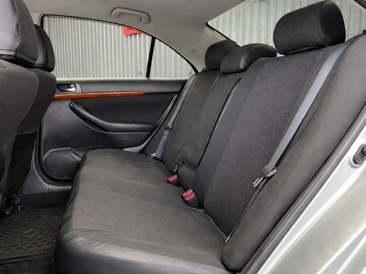 Toyota Avensis, фотография 19