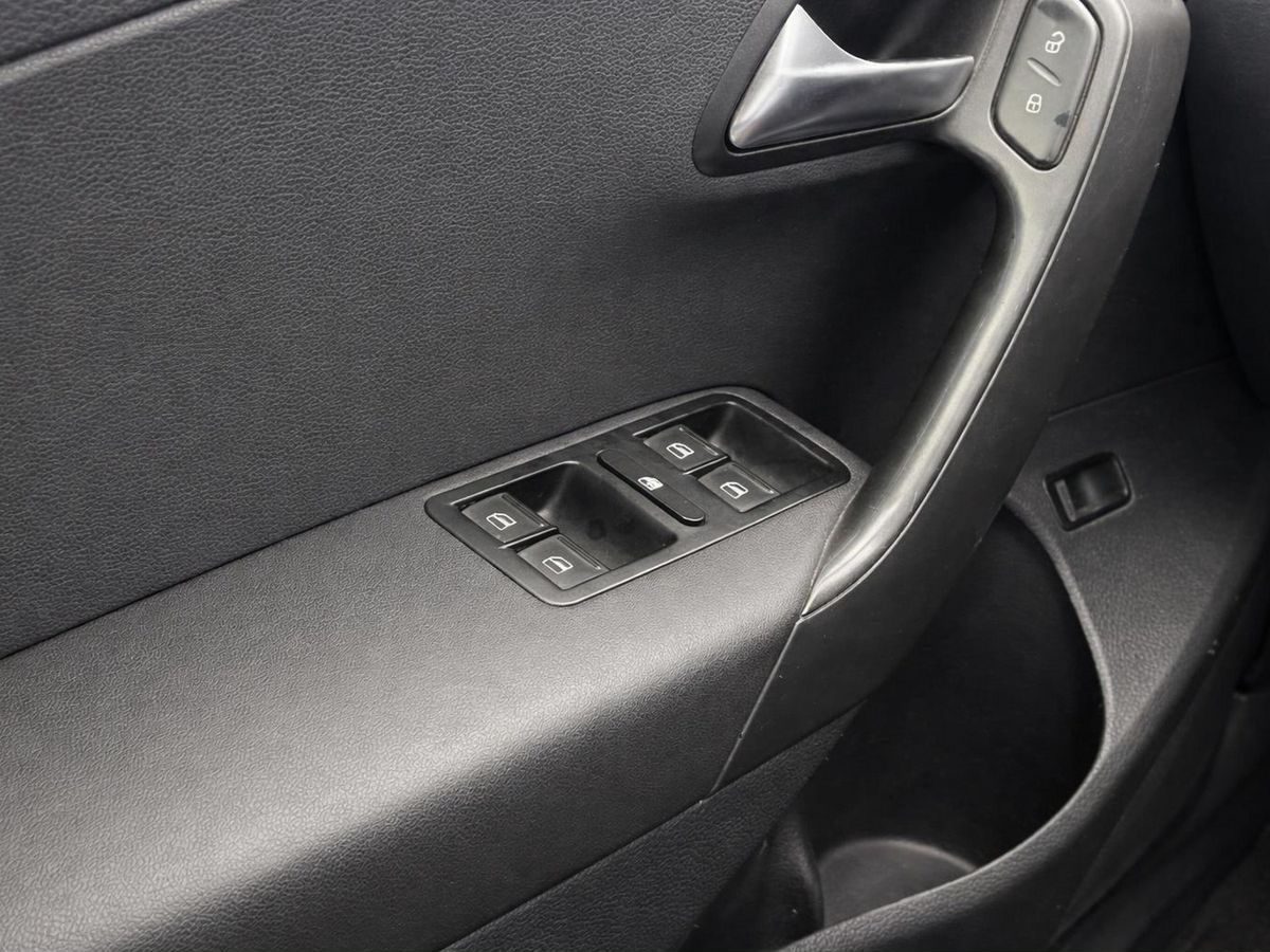 Volkswagen Polo, фотография 12