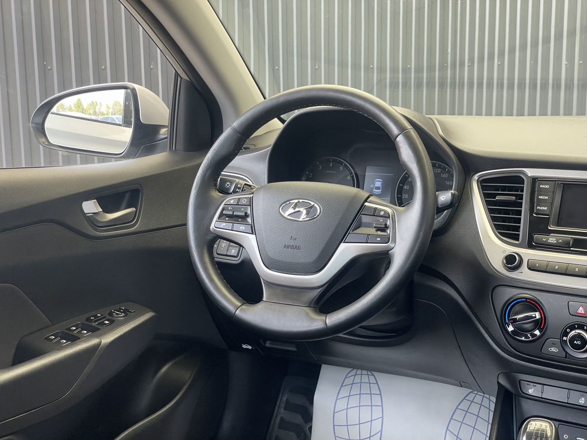 Hyundai Solaris, фотография 12