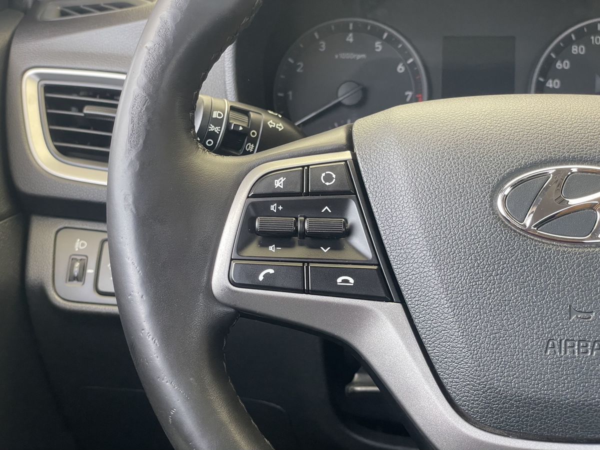 Hyundai Solaris, фотография 9