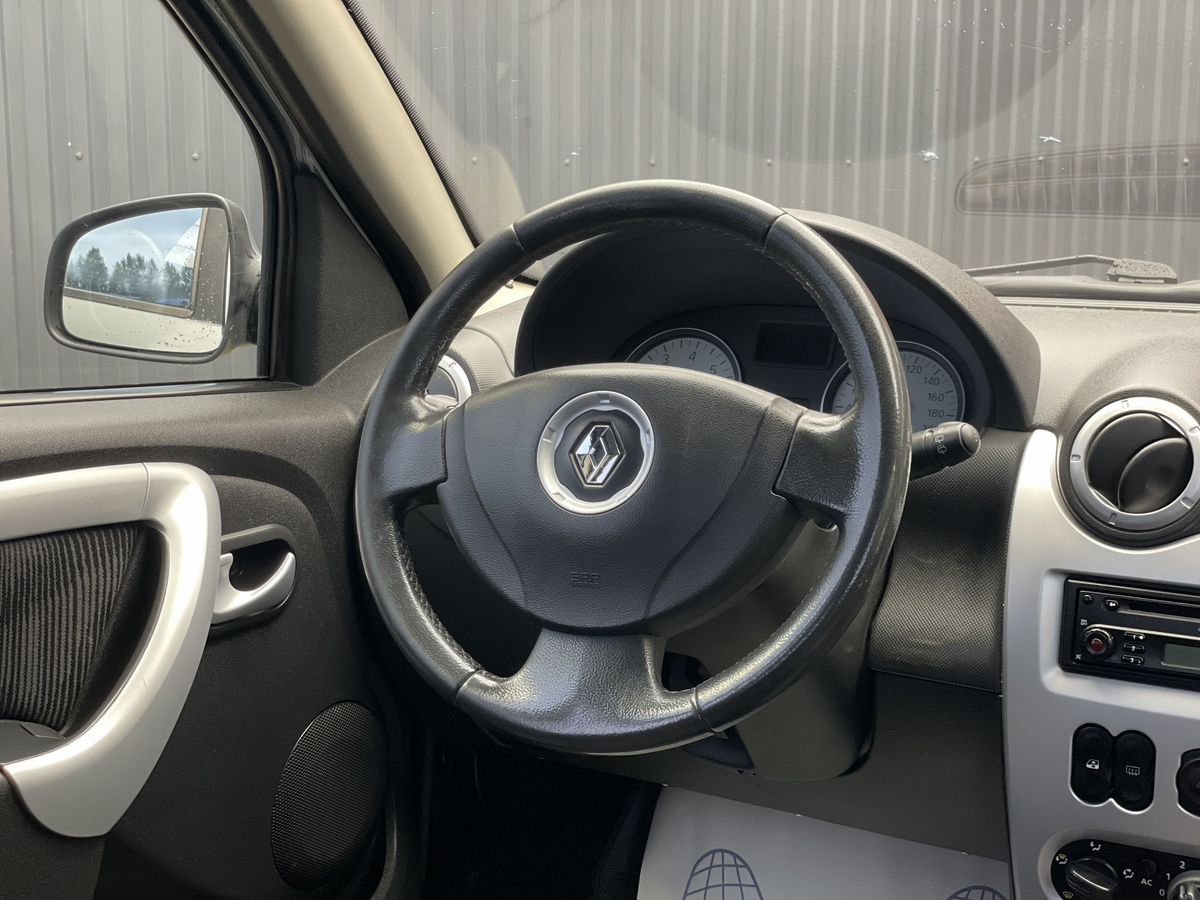Renault Sandero, фотография 10