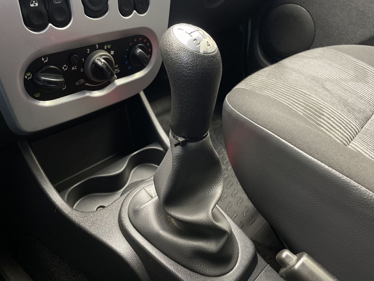 Renault Sandero, фотография 12