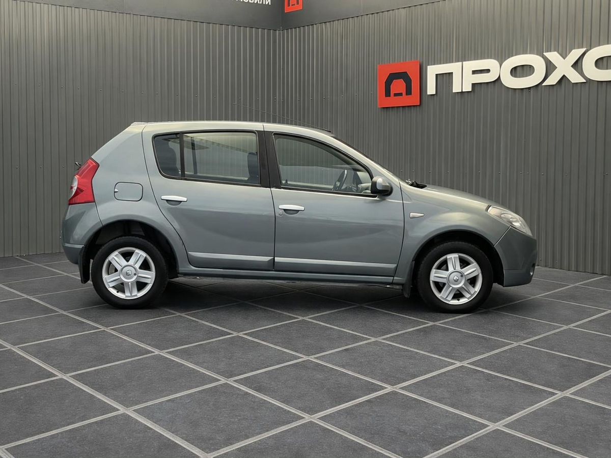 Renault Sandero, фотография 23