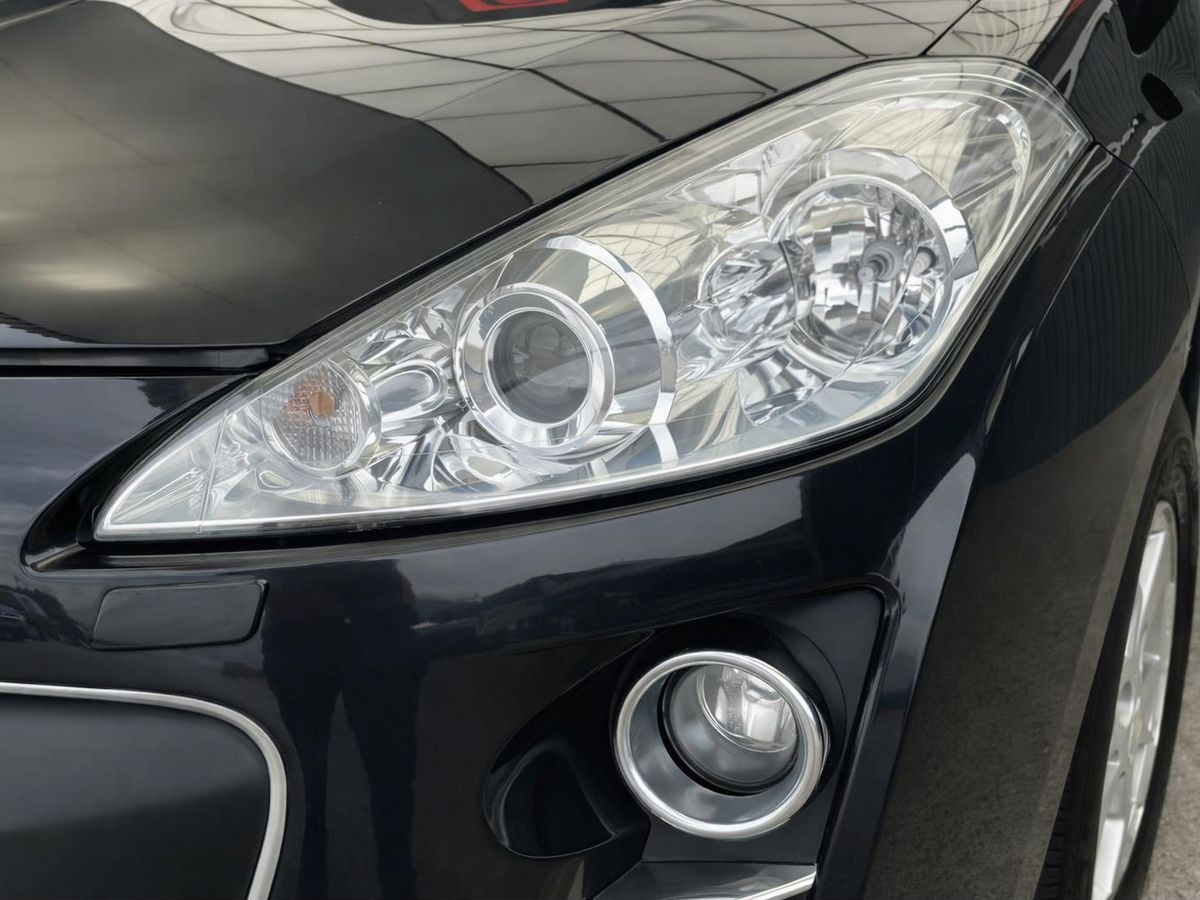 Peugeot 4007, фотография 24