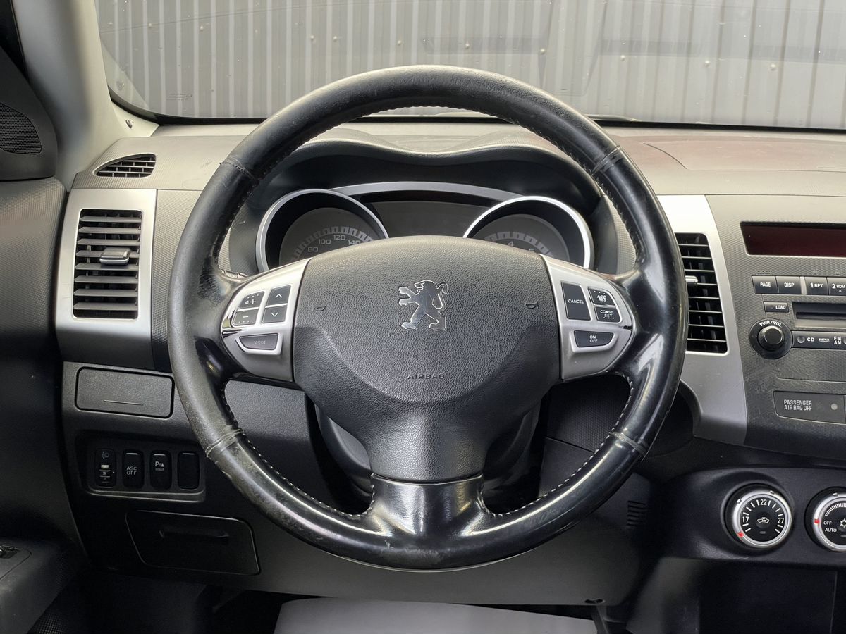 Peugeot 4007, фотография 7