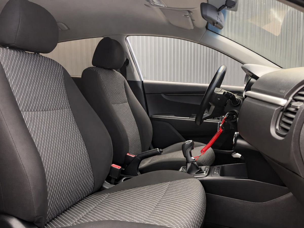 Kia Rio, фотография 17