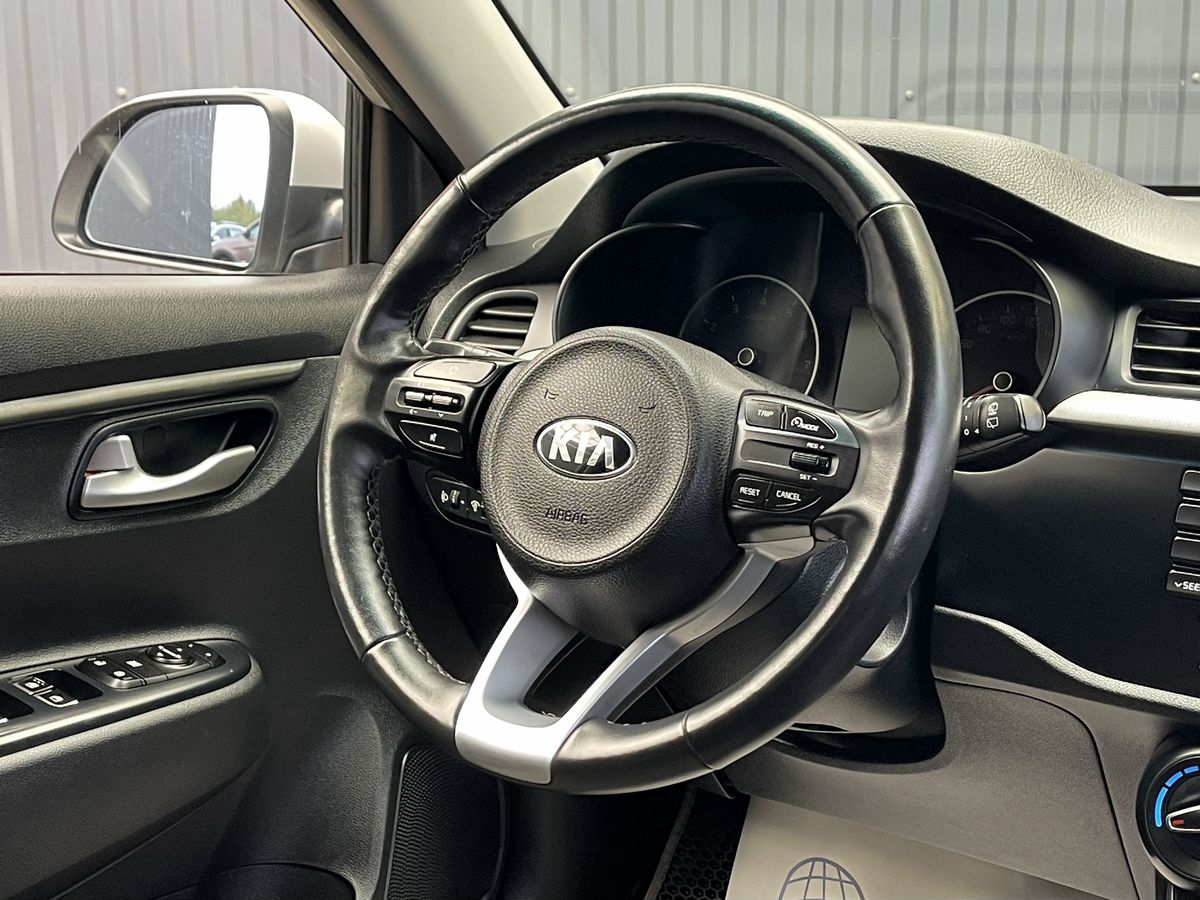Kia Rio, фотография 10