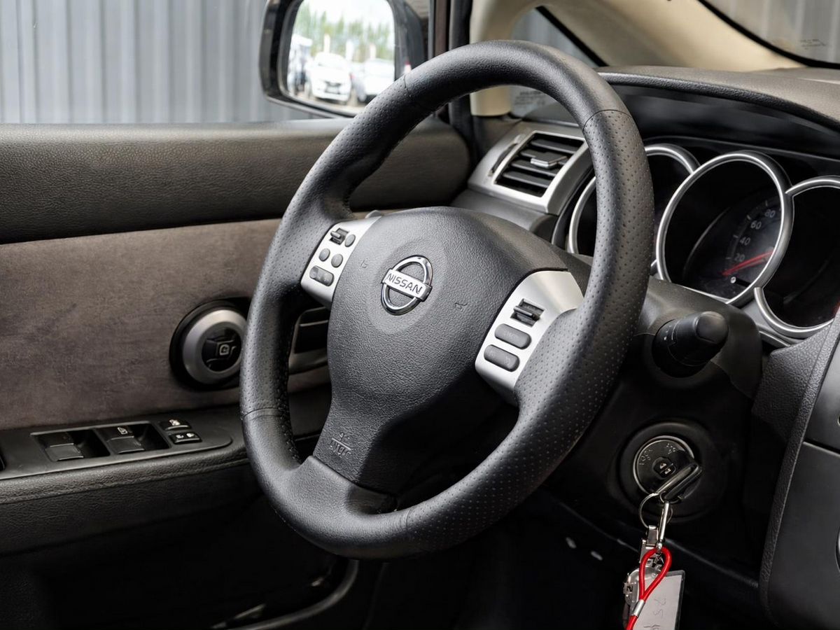 Nissan Tiida, фотография 10