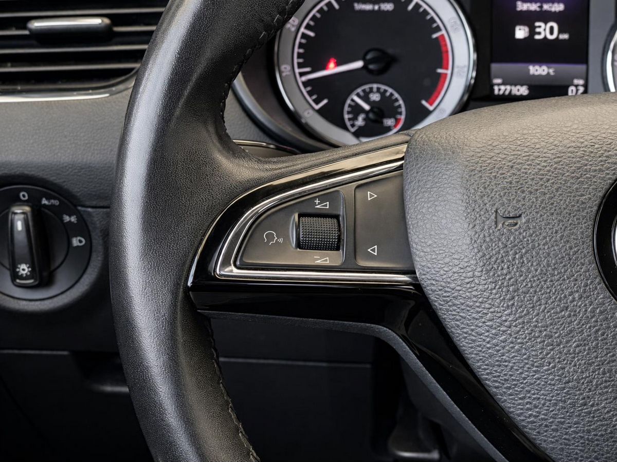 Skoda Octavia, фотография 10