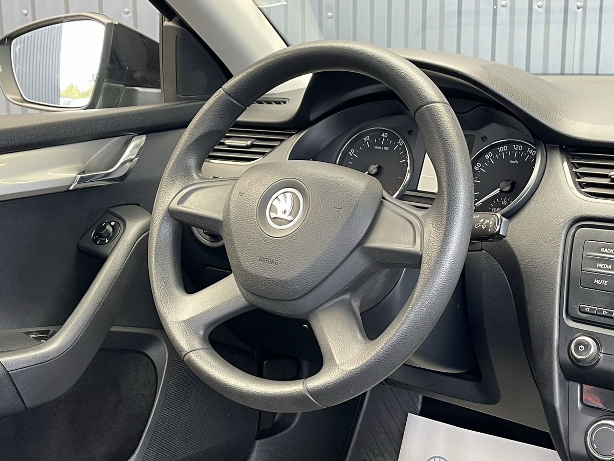 Skoda Octavia, фотография 10