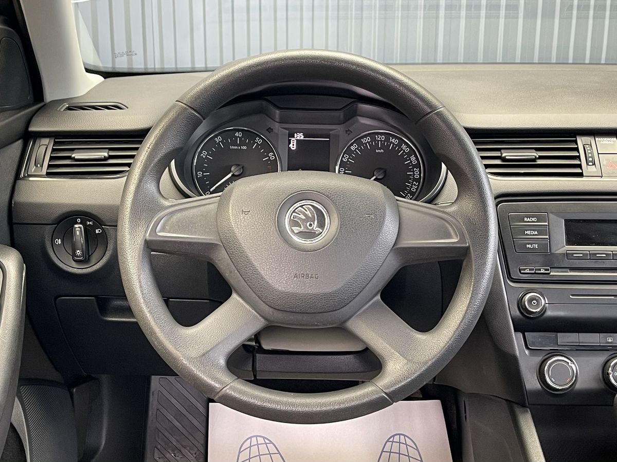 Skoda Octavia, фотография 7