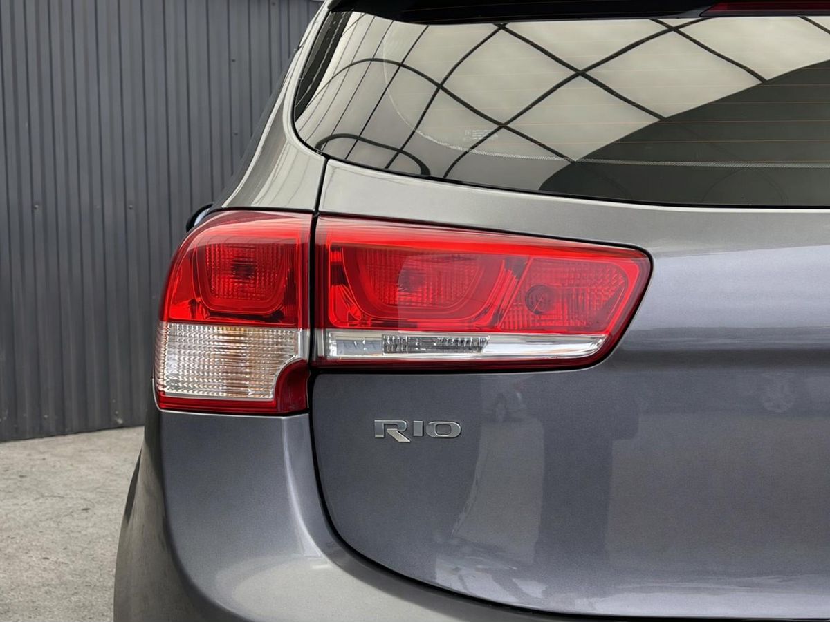 Kia Rio, фотография 28