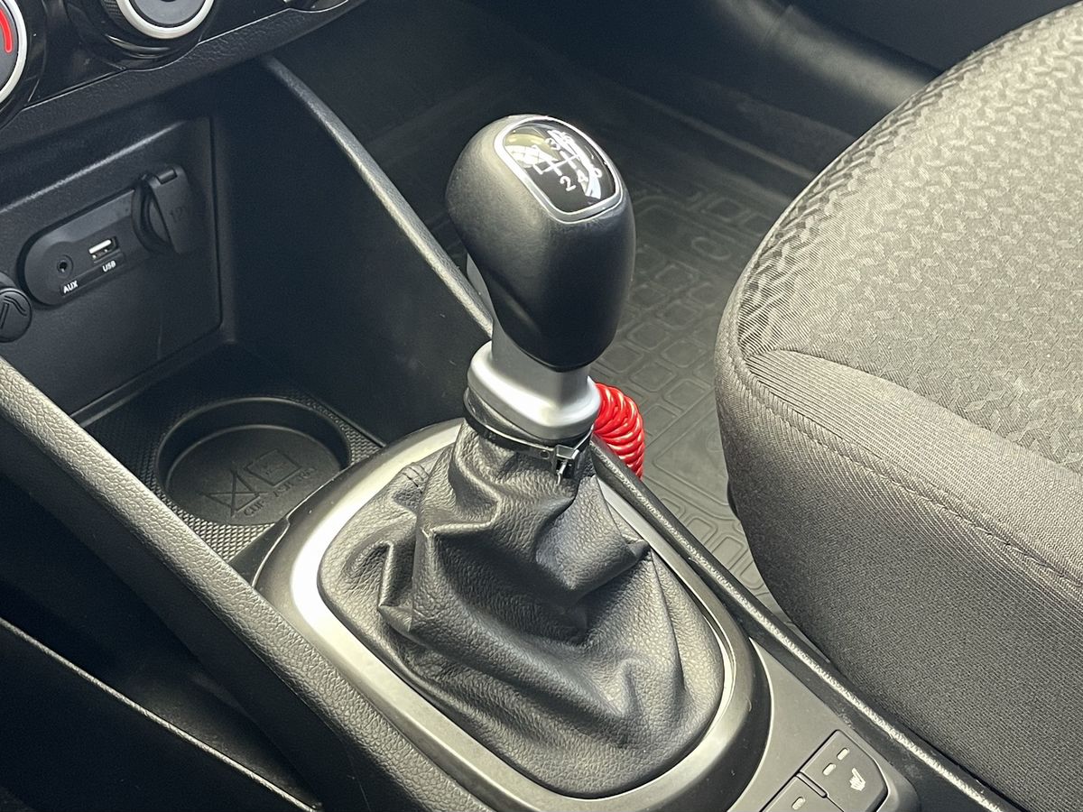 Kia Rio, фотография 14
