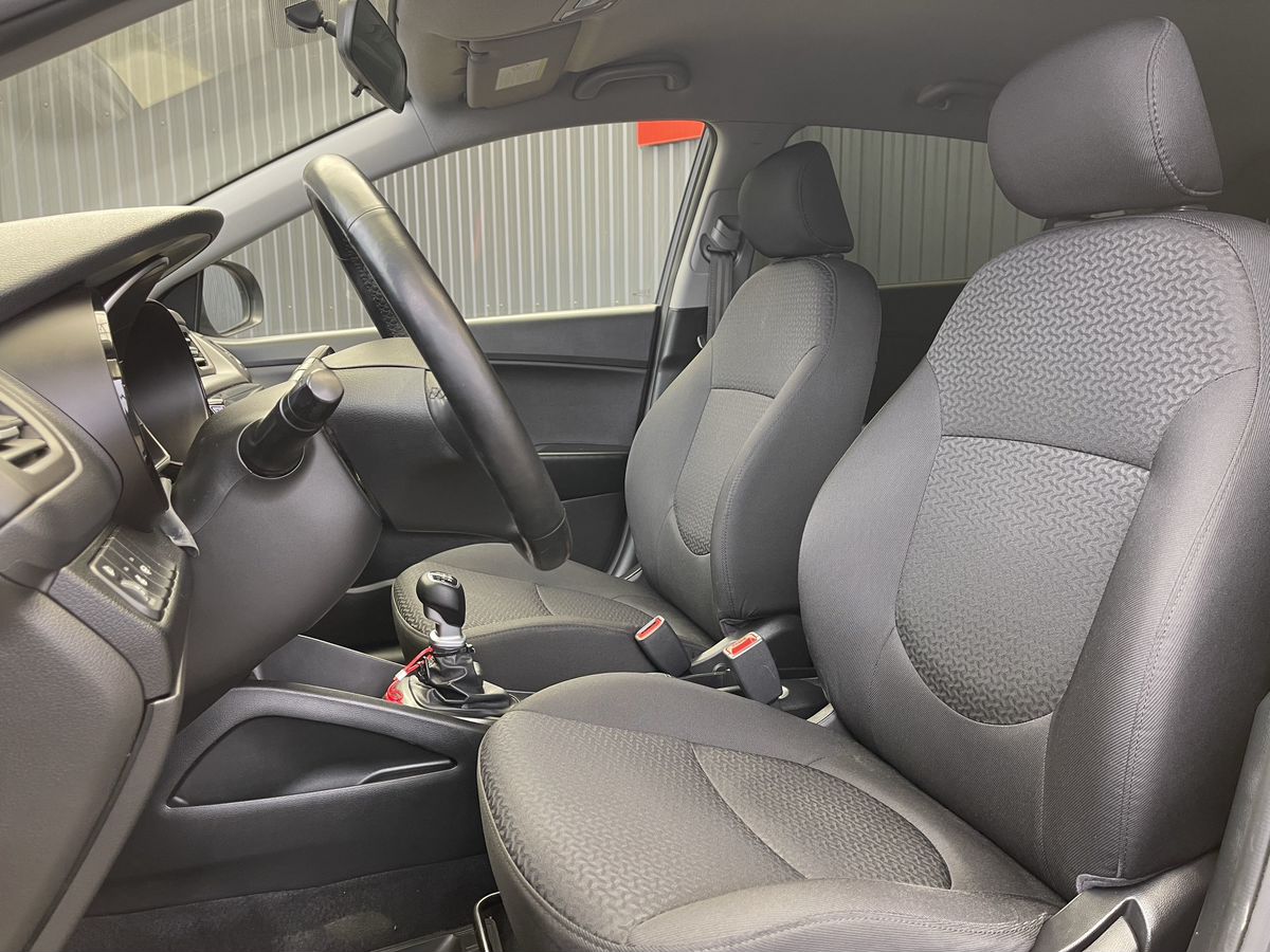 Kia Rio, фотография 16