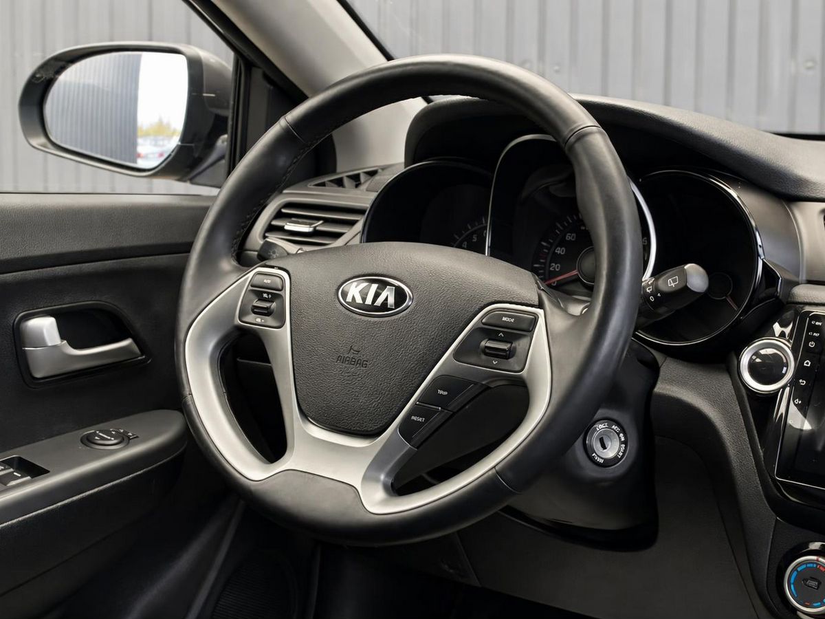 Kia Rio, фотография 10