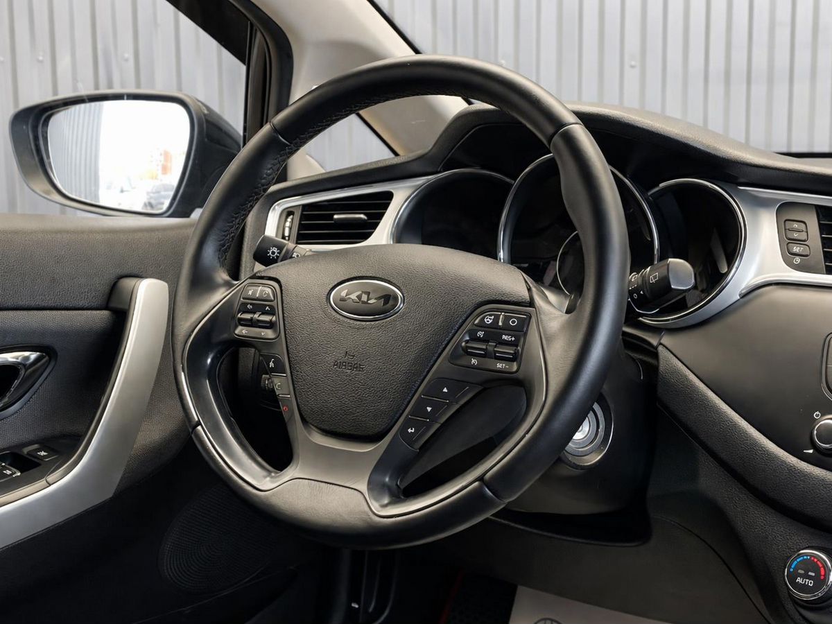 Kia CEED, фотография 8