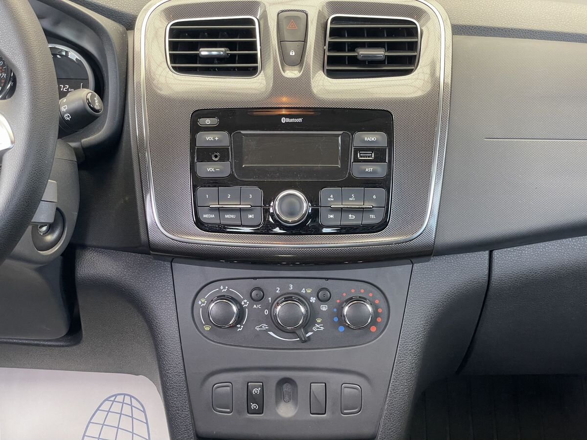 Renault Sandero, фотография 11