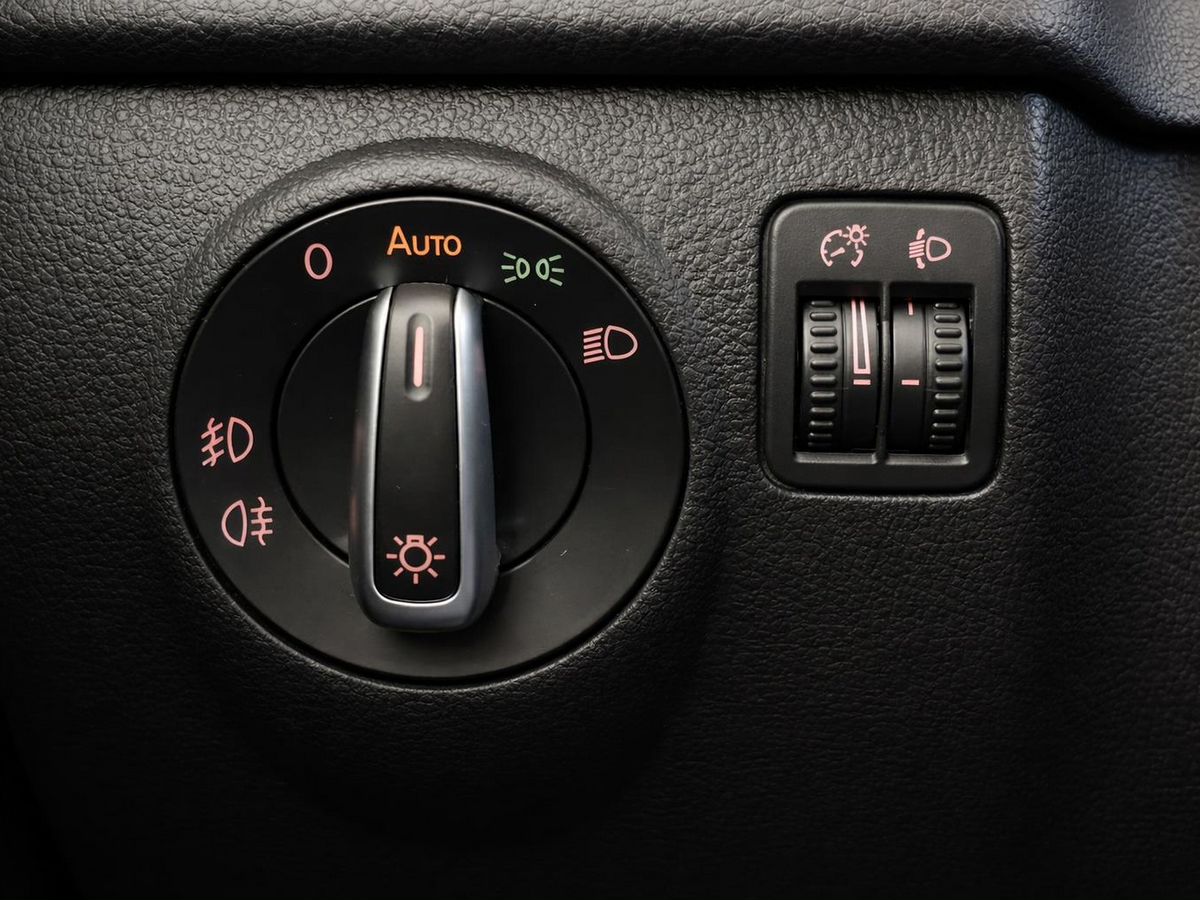 Volkswagen Tiguan, фотография 15