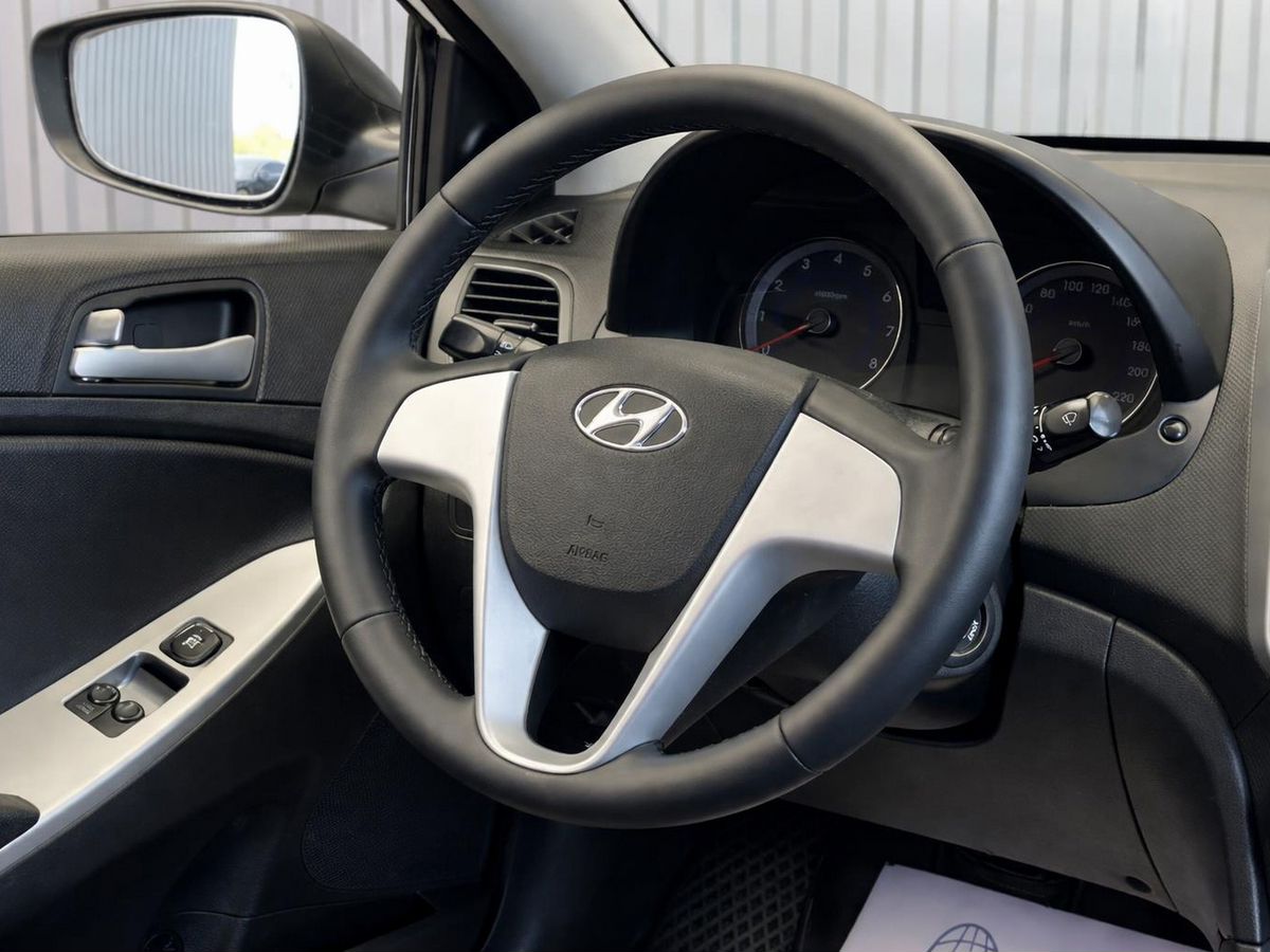 Hyundai Solaris, фотография 10