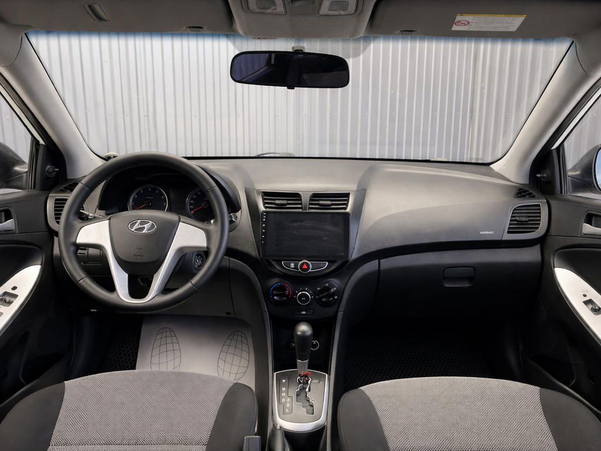 Hyundai Solaris, фотография 6