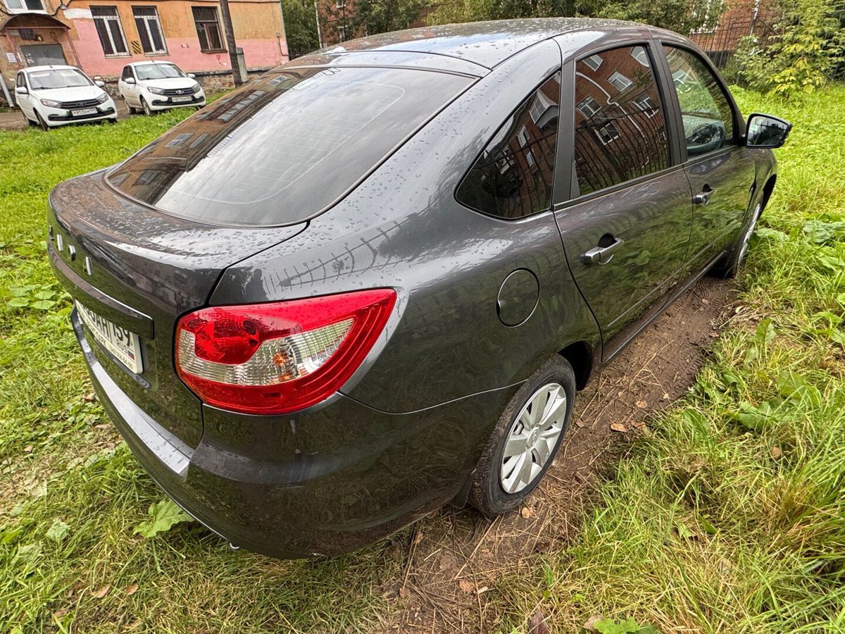 Lada (ВАЗ) Granta, фотография 4