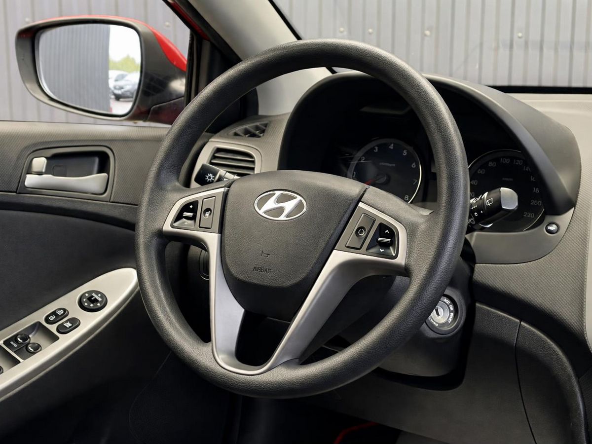 Hyundai Solaris, фотография 10