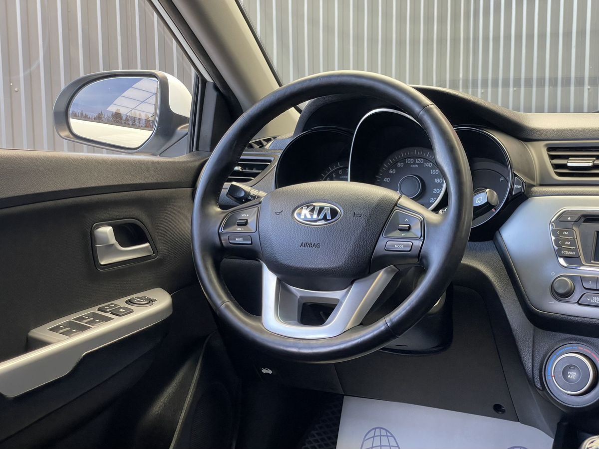 Kia Rio, фотография 10