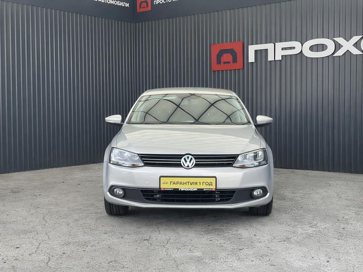 Volkswagen Jetta, фотография 2